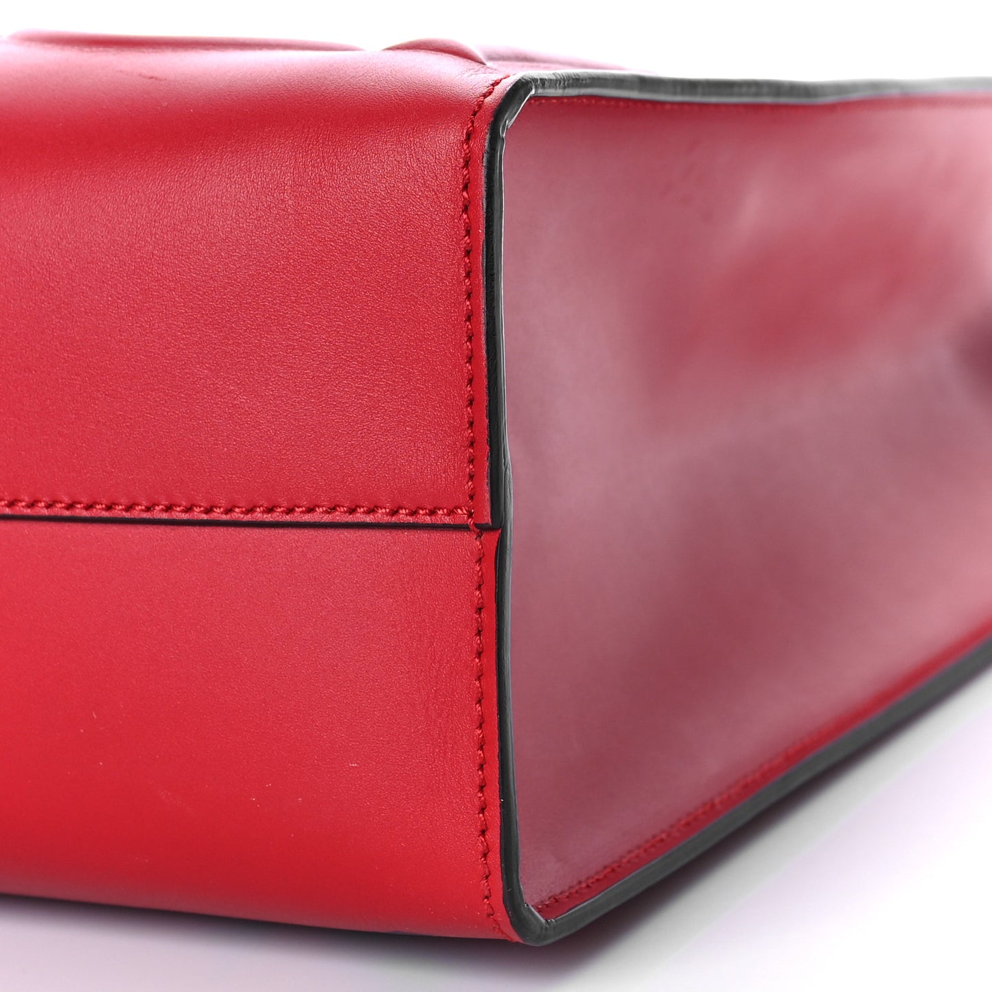 Calfskin GucciGhost Real Medium XL Tote Hibiscus Red