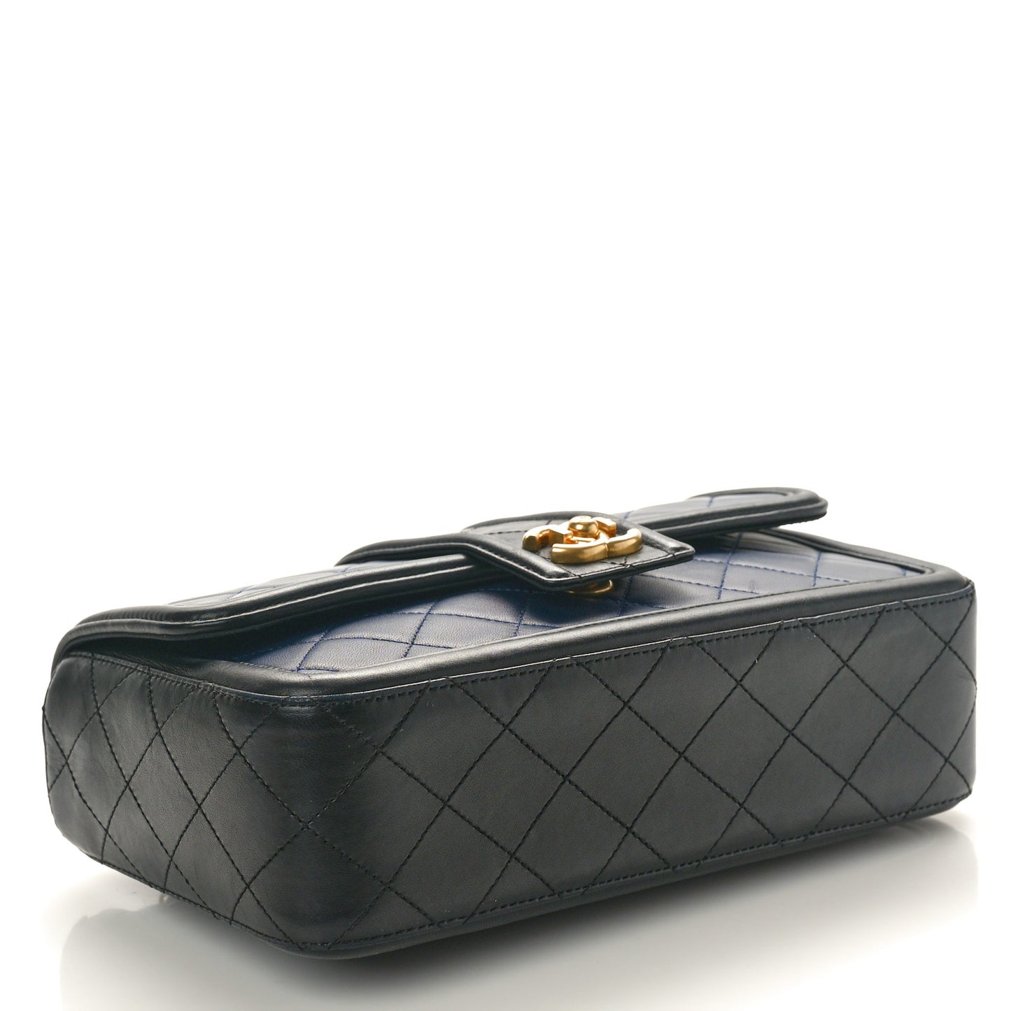 Lambskin Quilted Medium Elegant CC Flap Navy Black