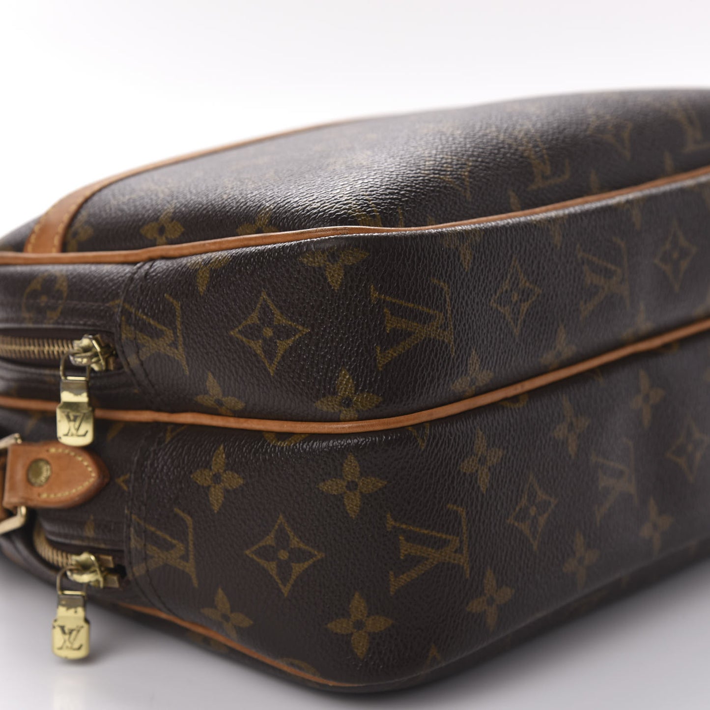 Monogram Reporter PM