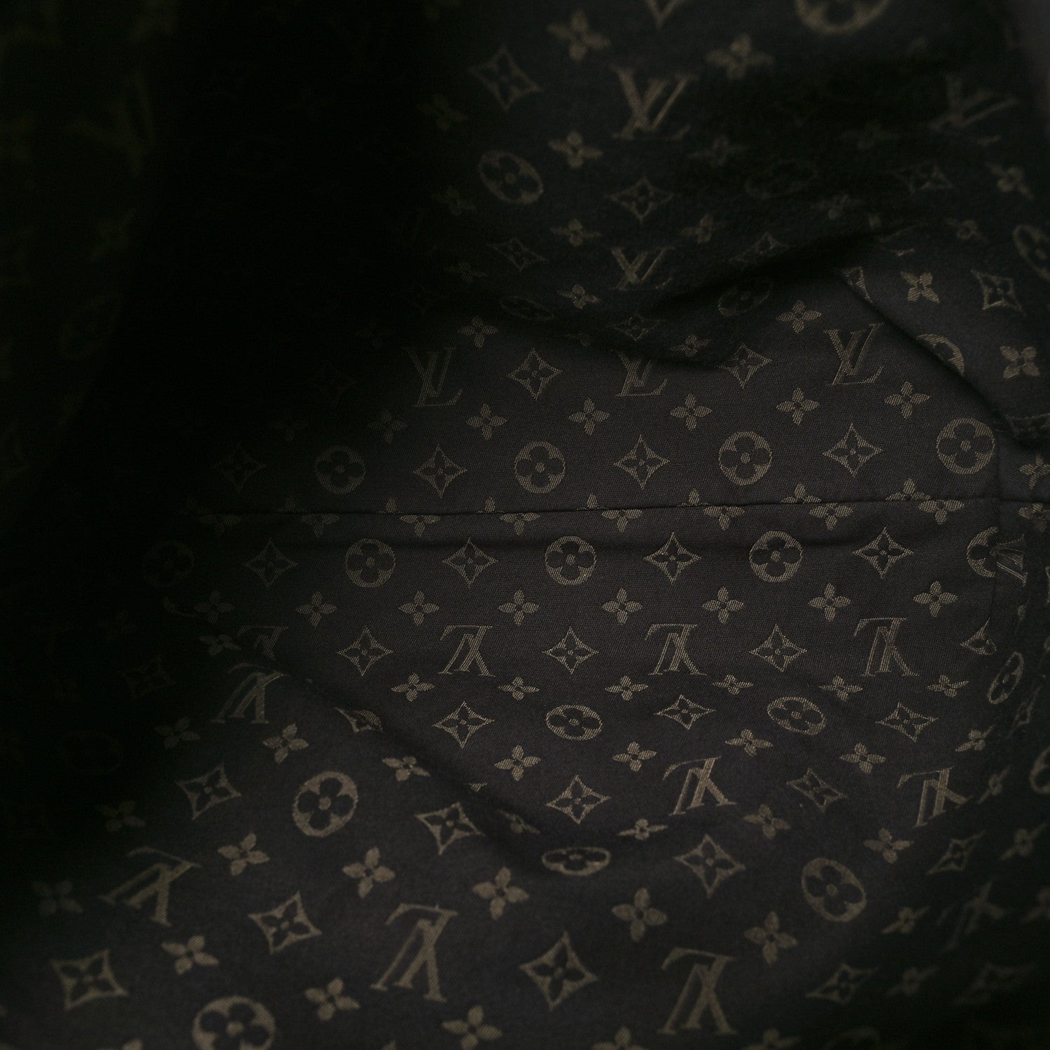 Louis Vuitton Calfskin Monogram Atlantis Vibe MM Black 6 of 10
