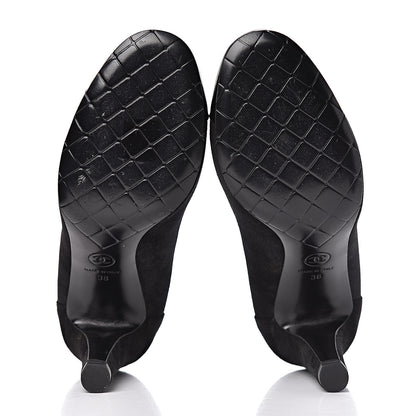 Chanel Suede Patent Calfskin Cap Toe CC Pumps 38 Black 5 of 11