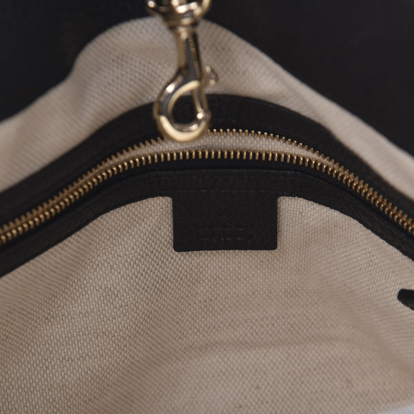 Pebbled Calfskin Medium Soho Chain Shoulder Bag Black