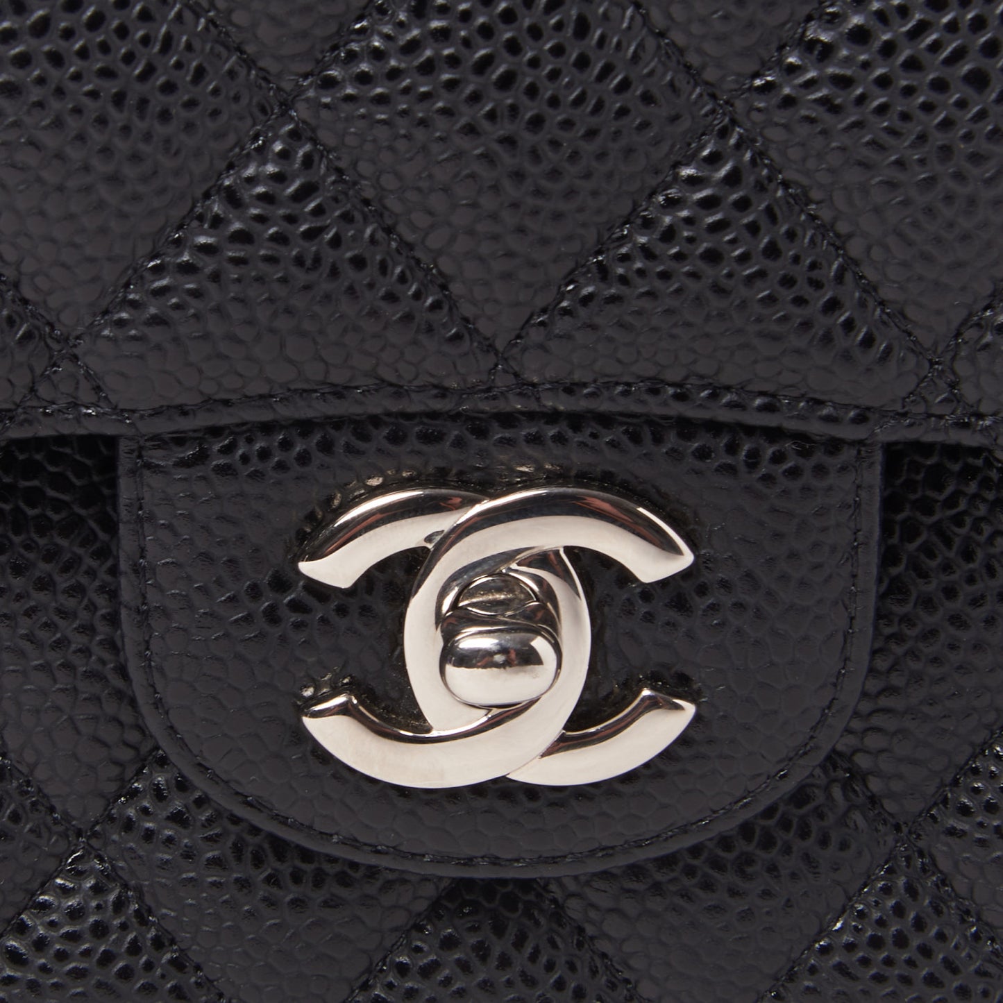Caviar Quilted Medium Double Flap Black
