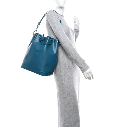 Louis Vuitton Epi Noe Cyan 2 of 13
