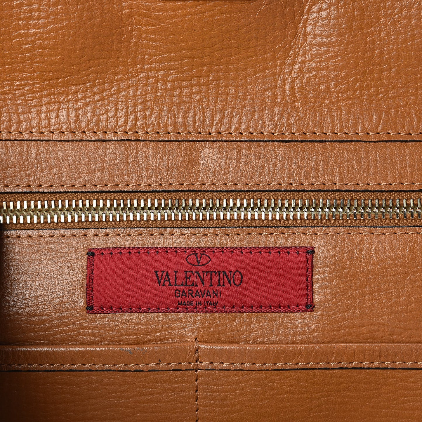 Textured Calfskin Medium Rockstud Tote Camel