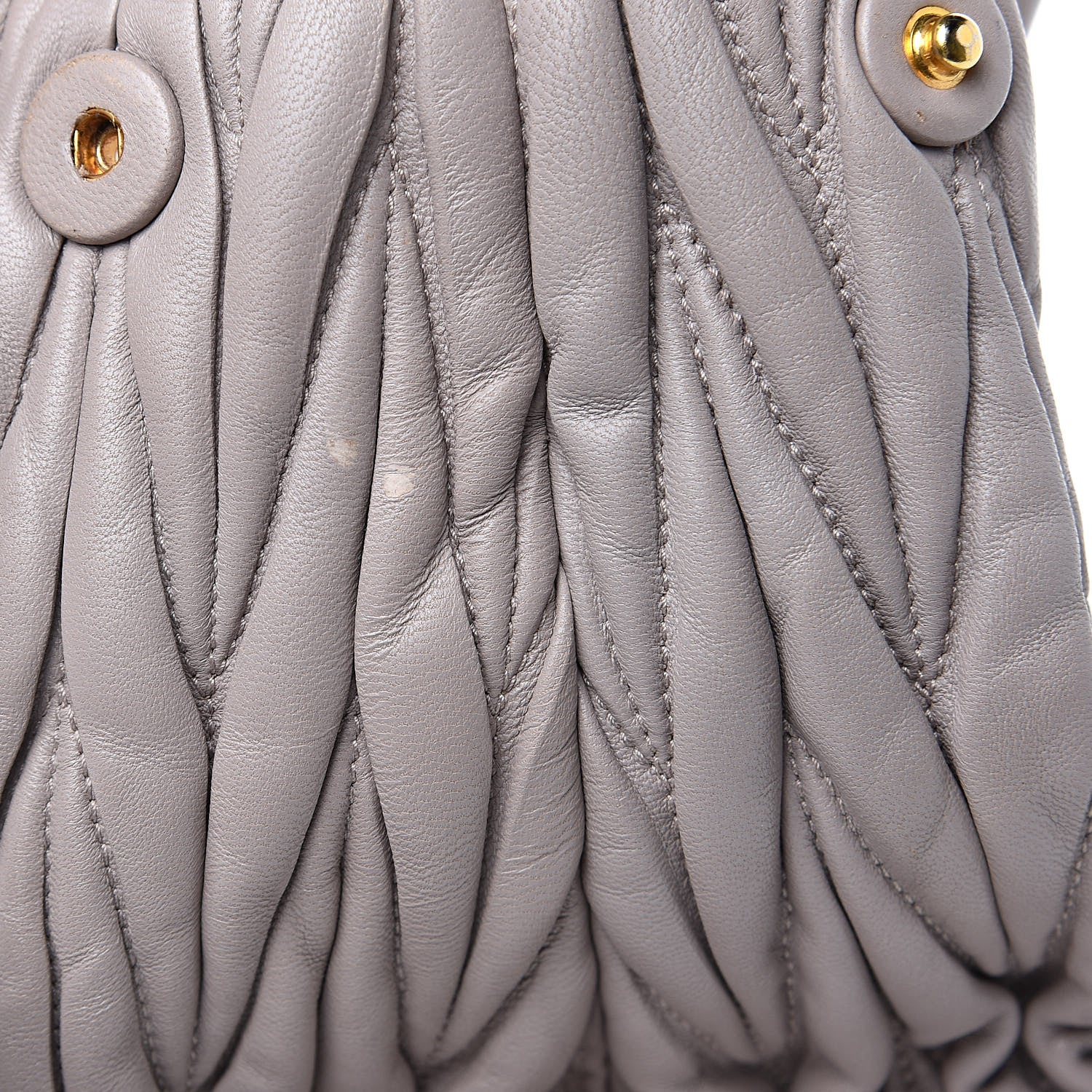 Miu Miu Nappa Matelasse Tote Pomice 9 of 15