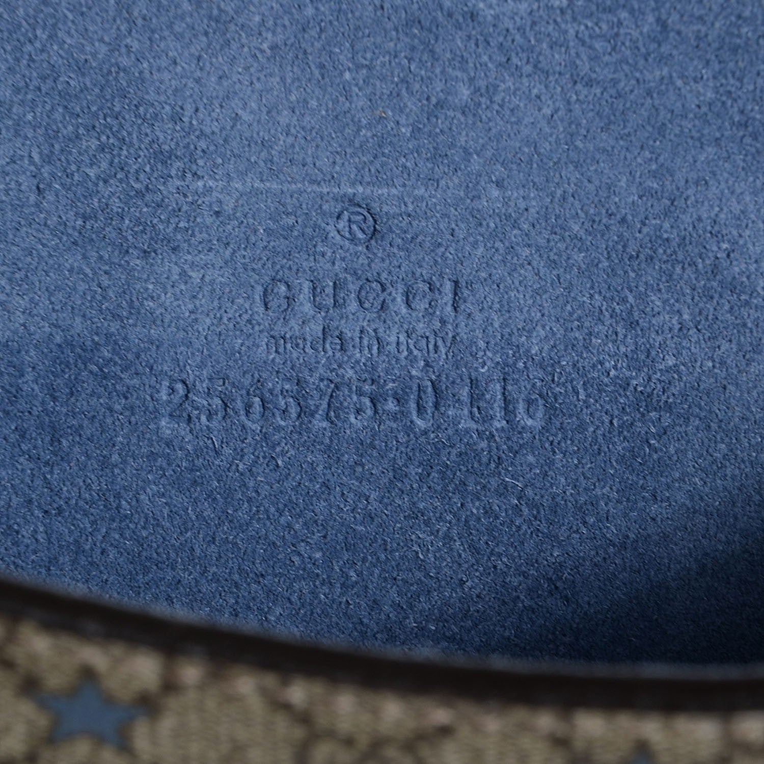 Gucci GG Supreme Monogram Stars iPad Case Blue 6 of 7