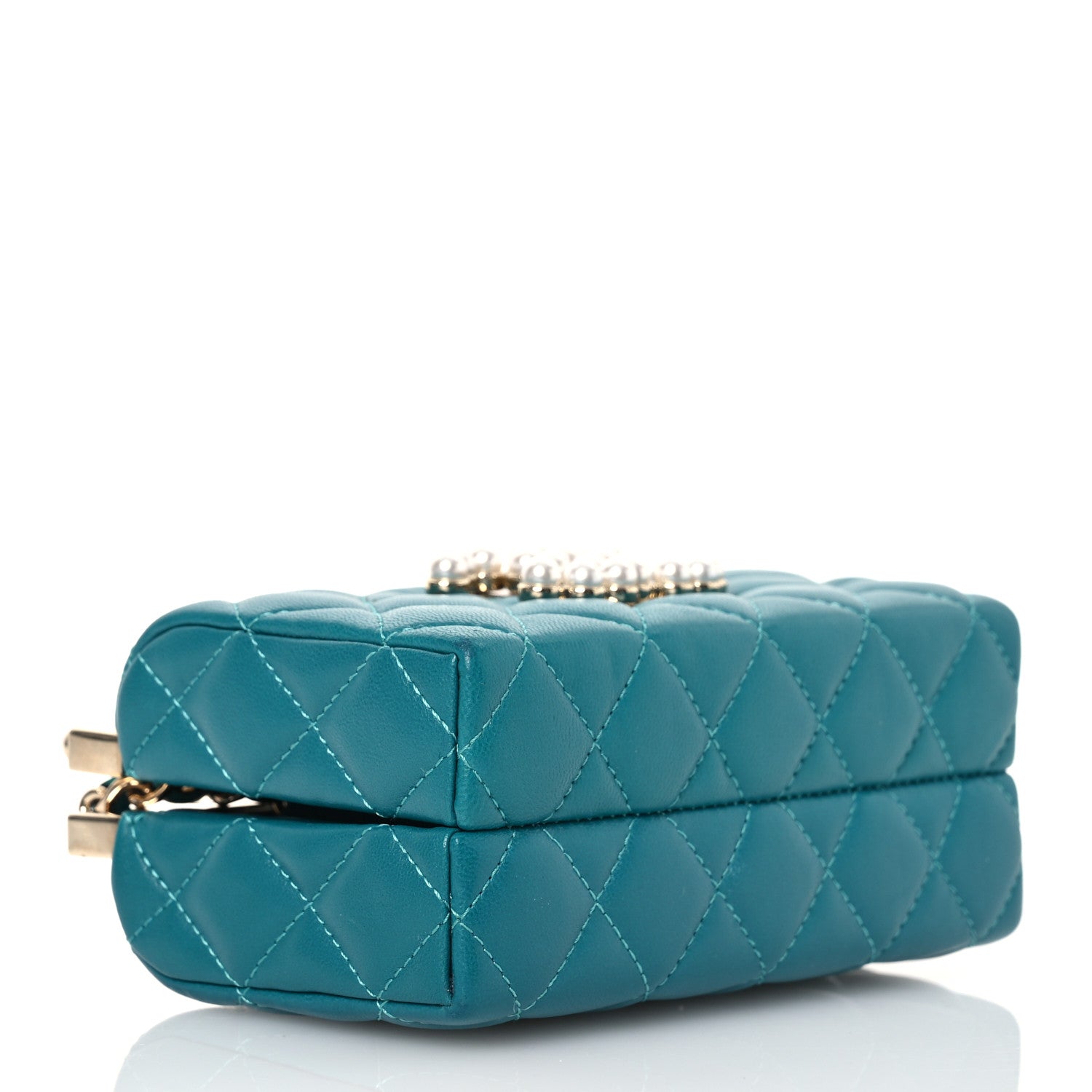 CHANEL.ケース s-l1200.jpg