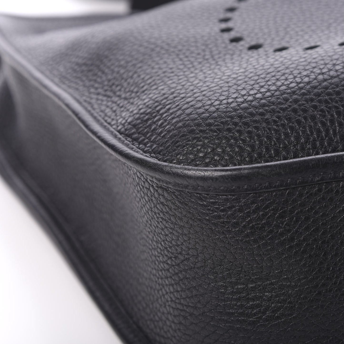 Taurillon Clemence Evelyne III GM Black