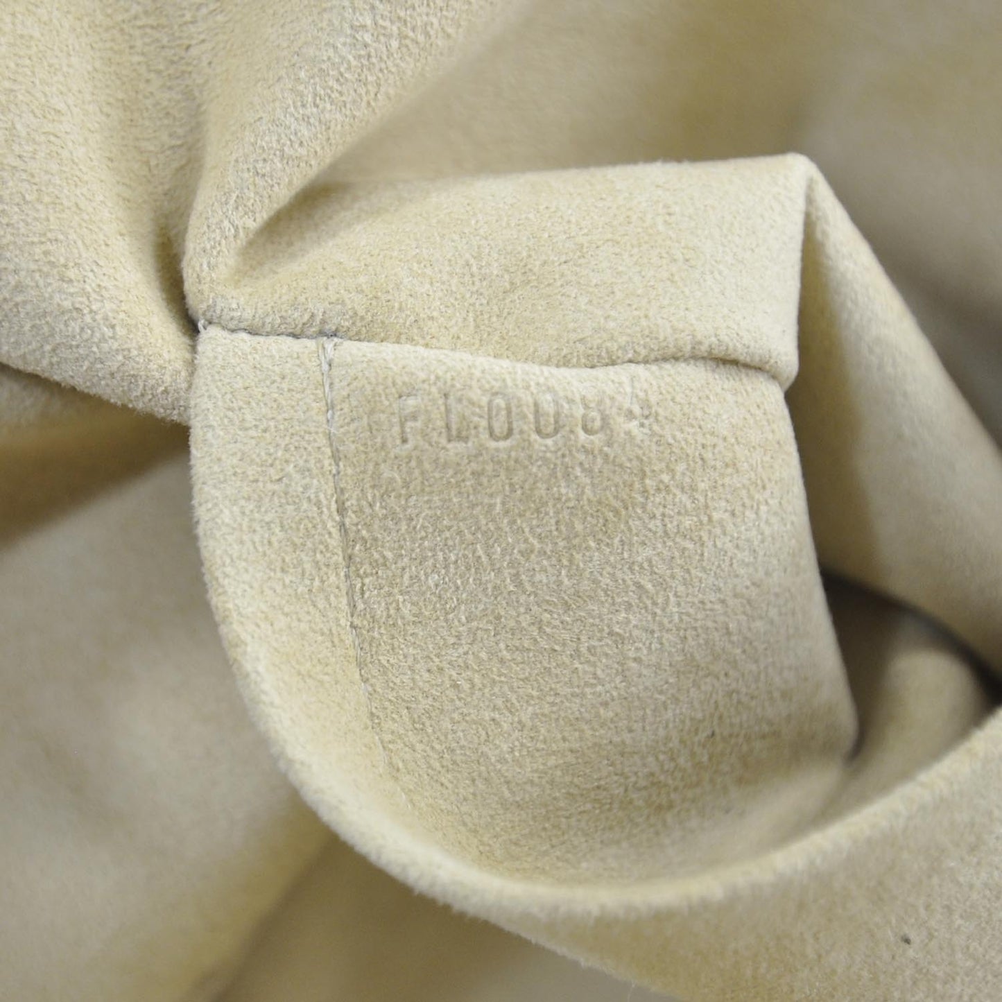 Monogram Theda GM
