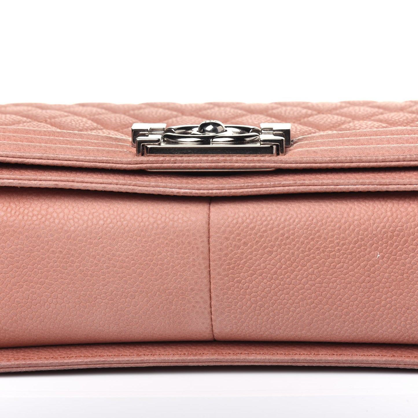Caviar Quilted Medium Boy Flap Light Pink