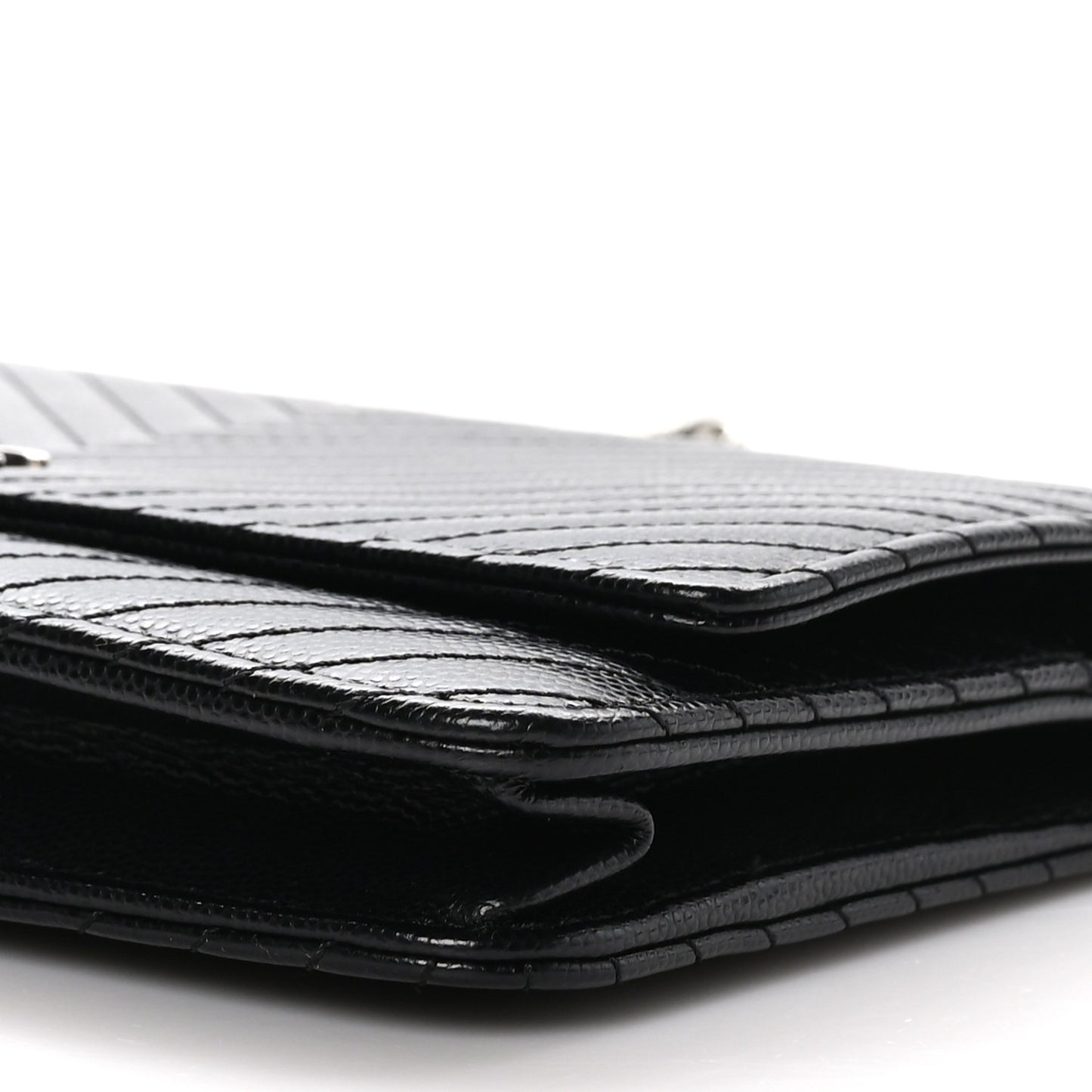 Caviar Chevron Quilted Wallet On Chain WOC Black