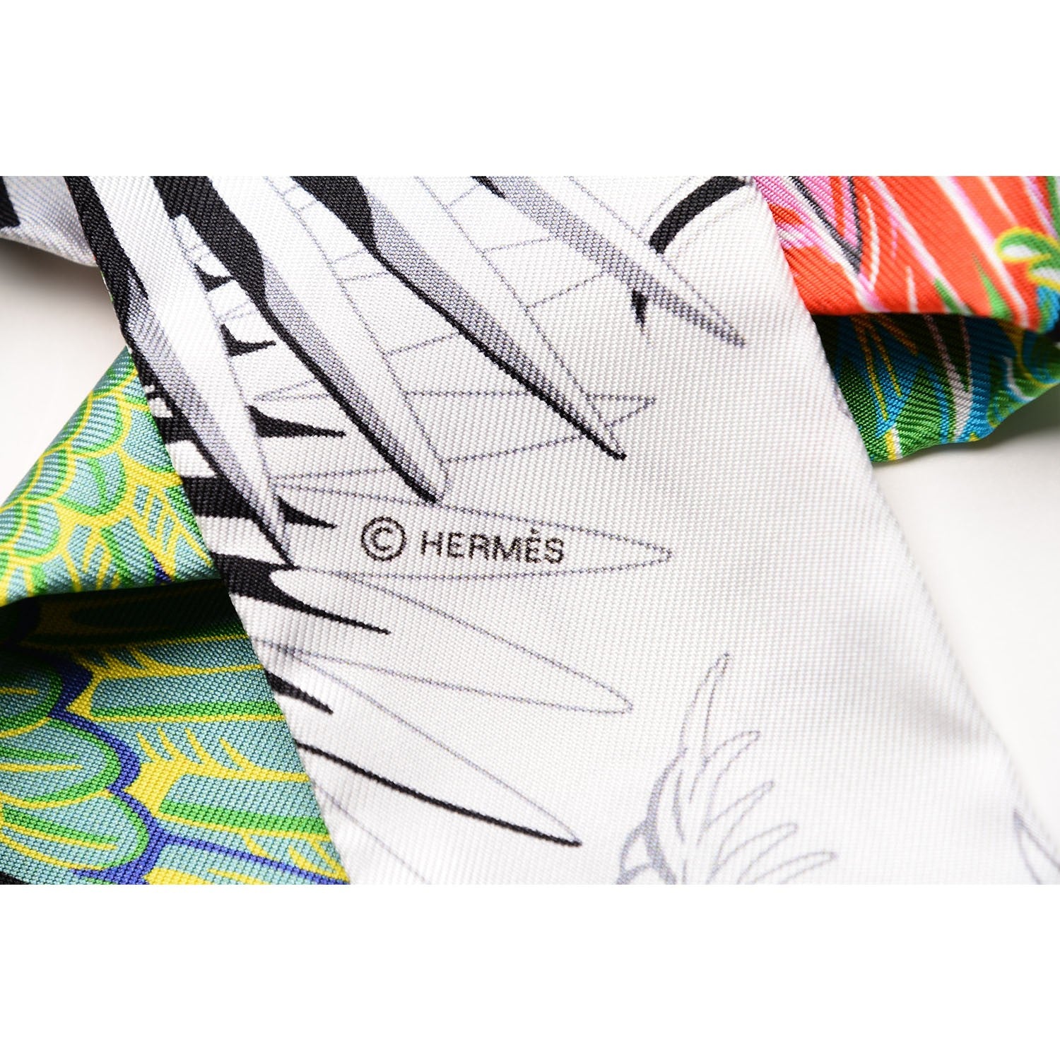 Hermes Silk Mythiques Phoenix Coloriages Twilly Blanc Noir Multicolor 6 of 6