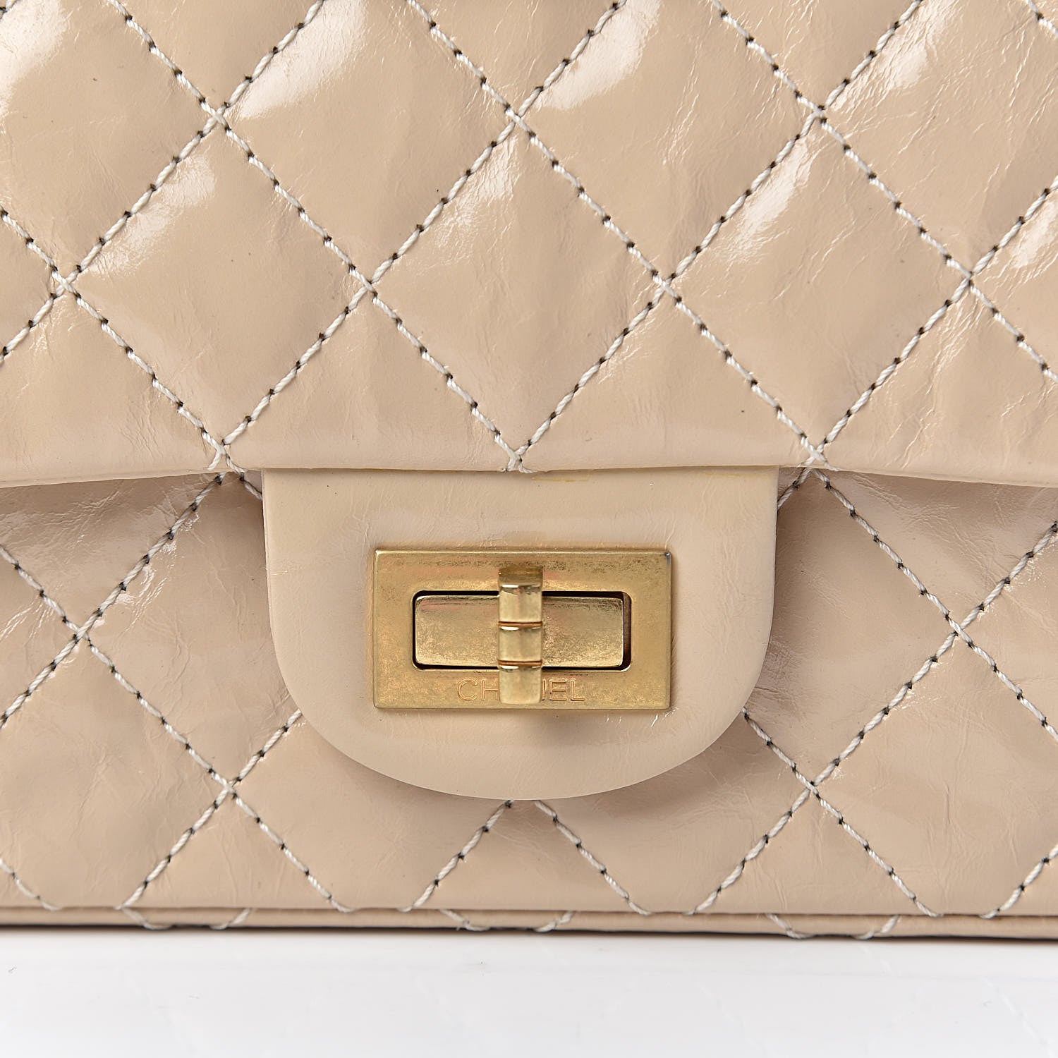 Chanel Patent Distressed Calfskin Quilted 2.55 Reissue 225 Flap Beige 10 of 11