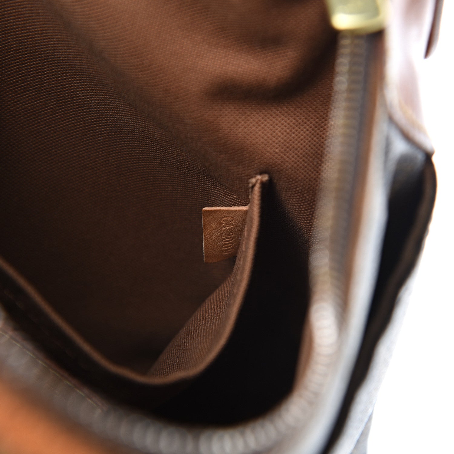 Louis Vuitton Monogram Odeon PM 6 of 18