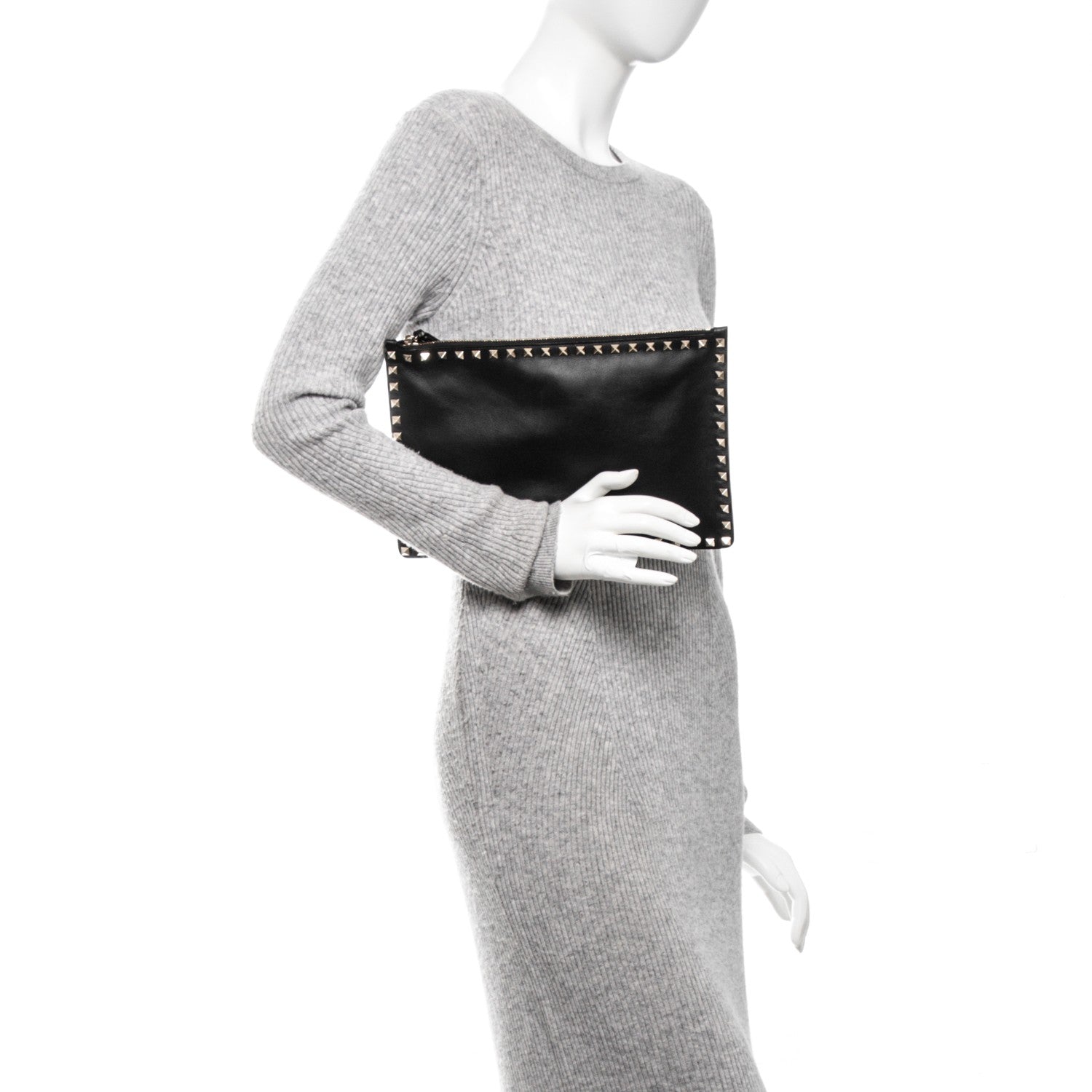 Valentino Garavani Vitello Large Rockstud Zip Pouch Black 2 of 7