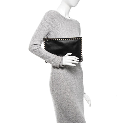 Valentino Garavani Vitello Large Rockstud Zip Pouch Black 2 of 7