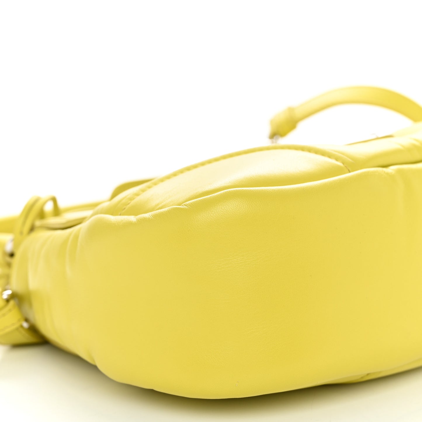 Nappa Soft Padded Re-Edition 2002 Moon Bag Cedro