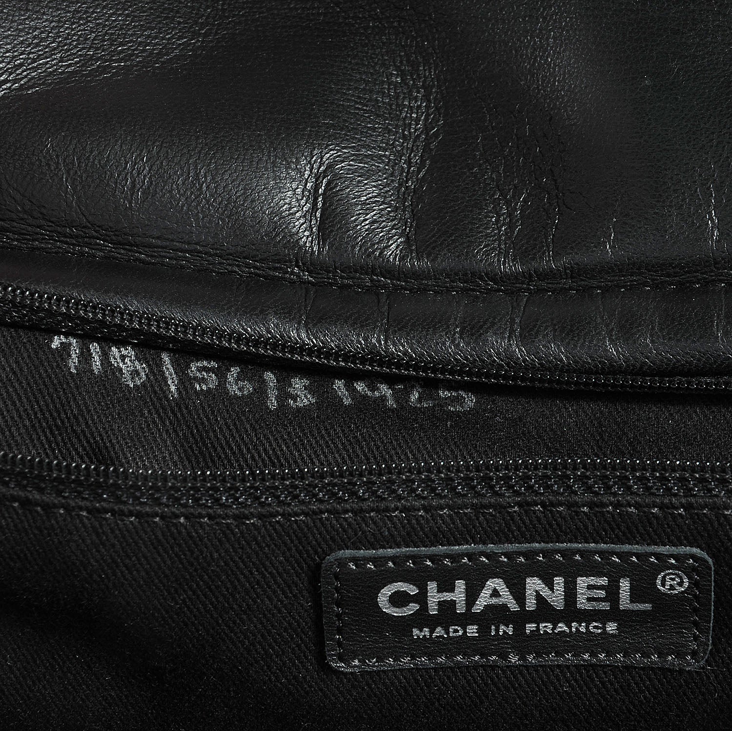 Chanel Lambskin Cells Accordion Tote Black 7 of 8