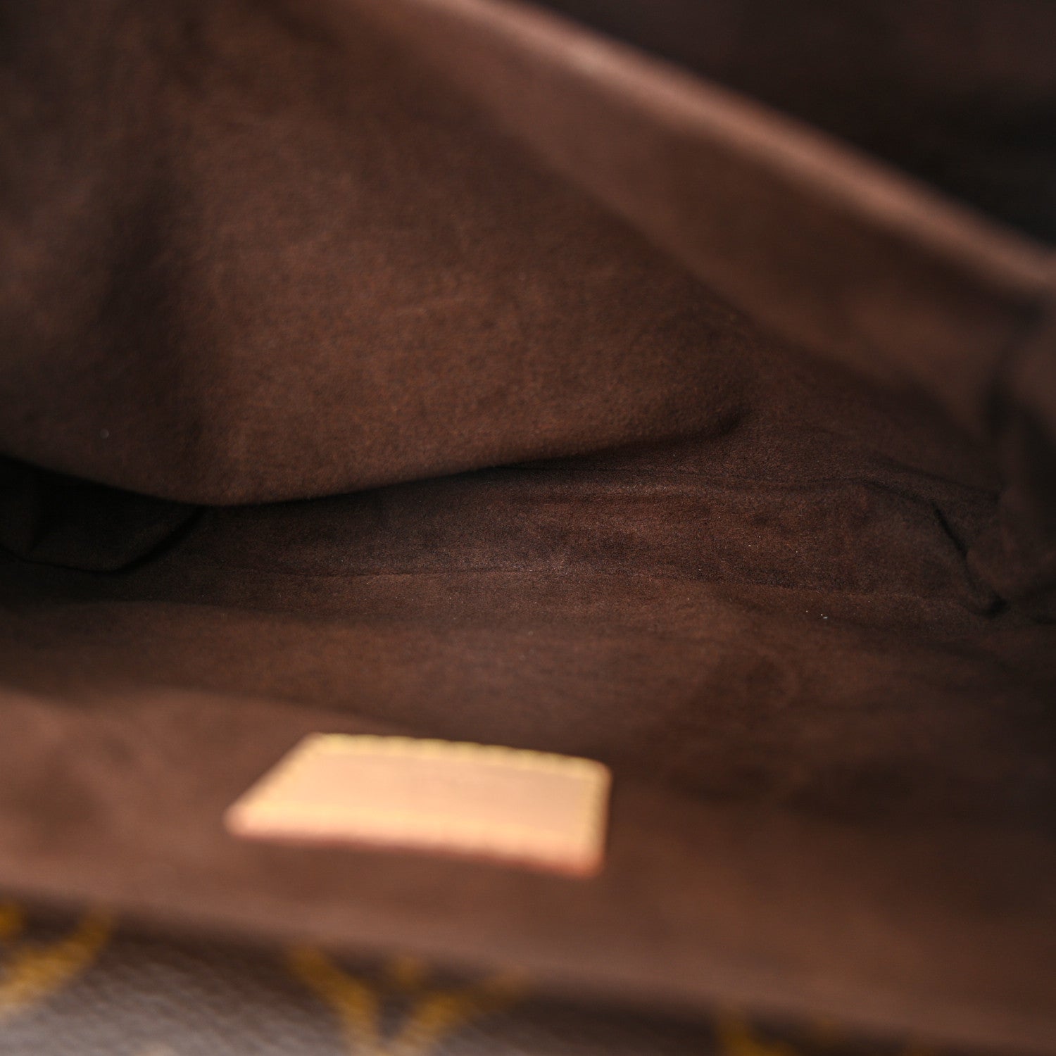 Louis Vuitton Monogram Pochette Metis 5 of 11