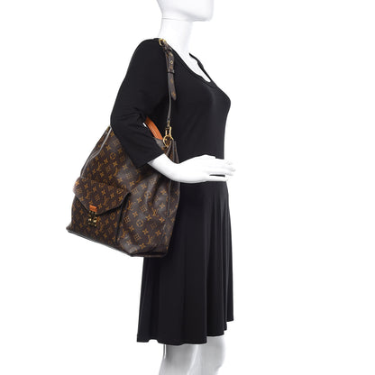 Louis Vuitton Monogram Metis 2 of 12