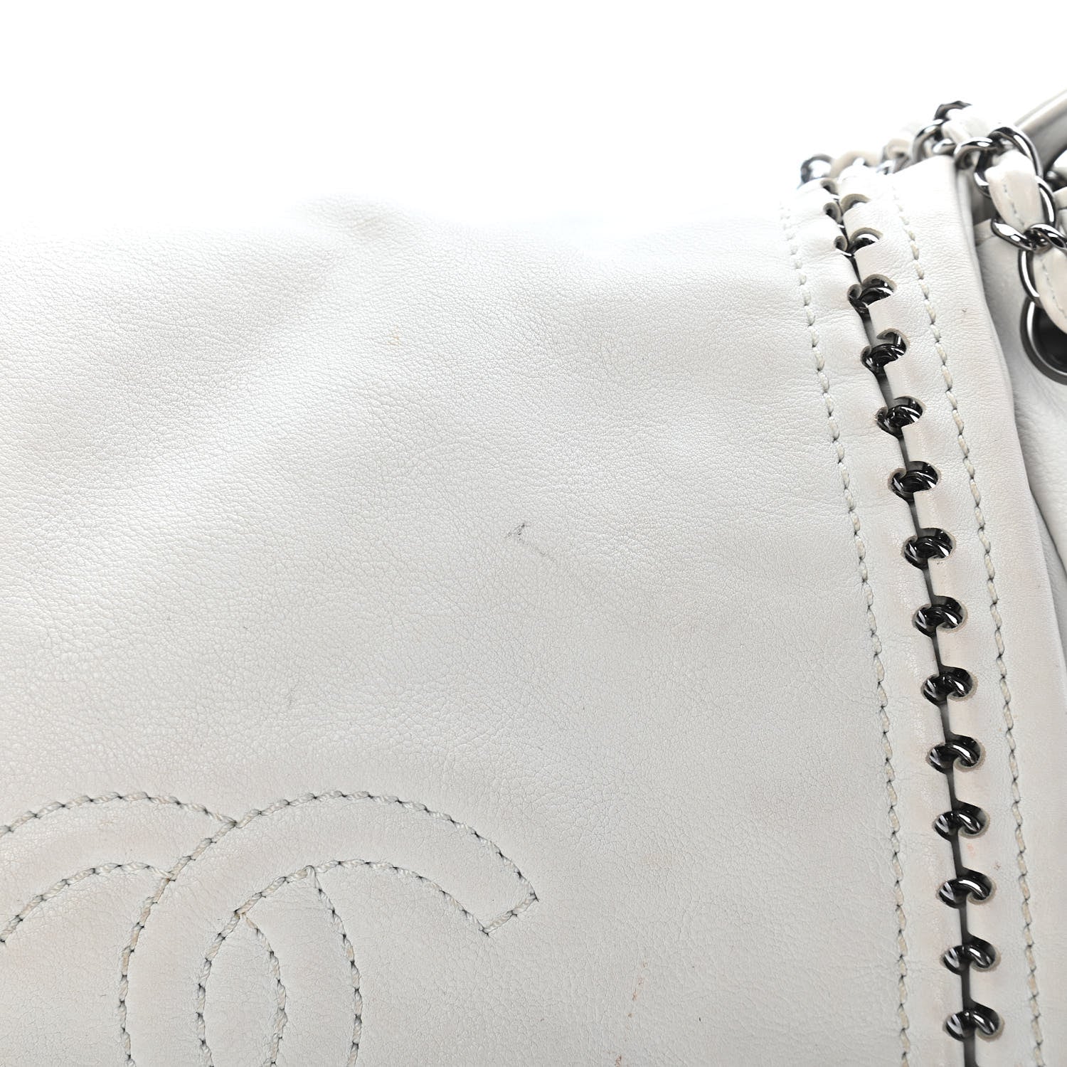 Chanel Smooth Calfskin Luxe Ligne Flap White 10 of 13