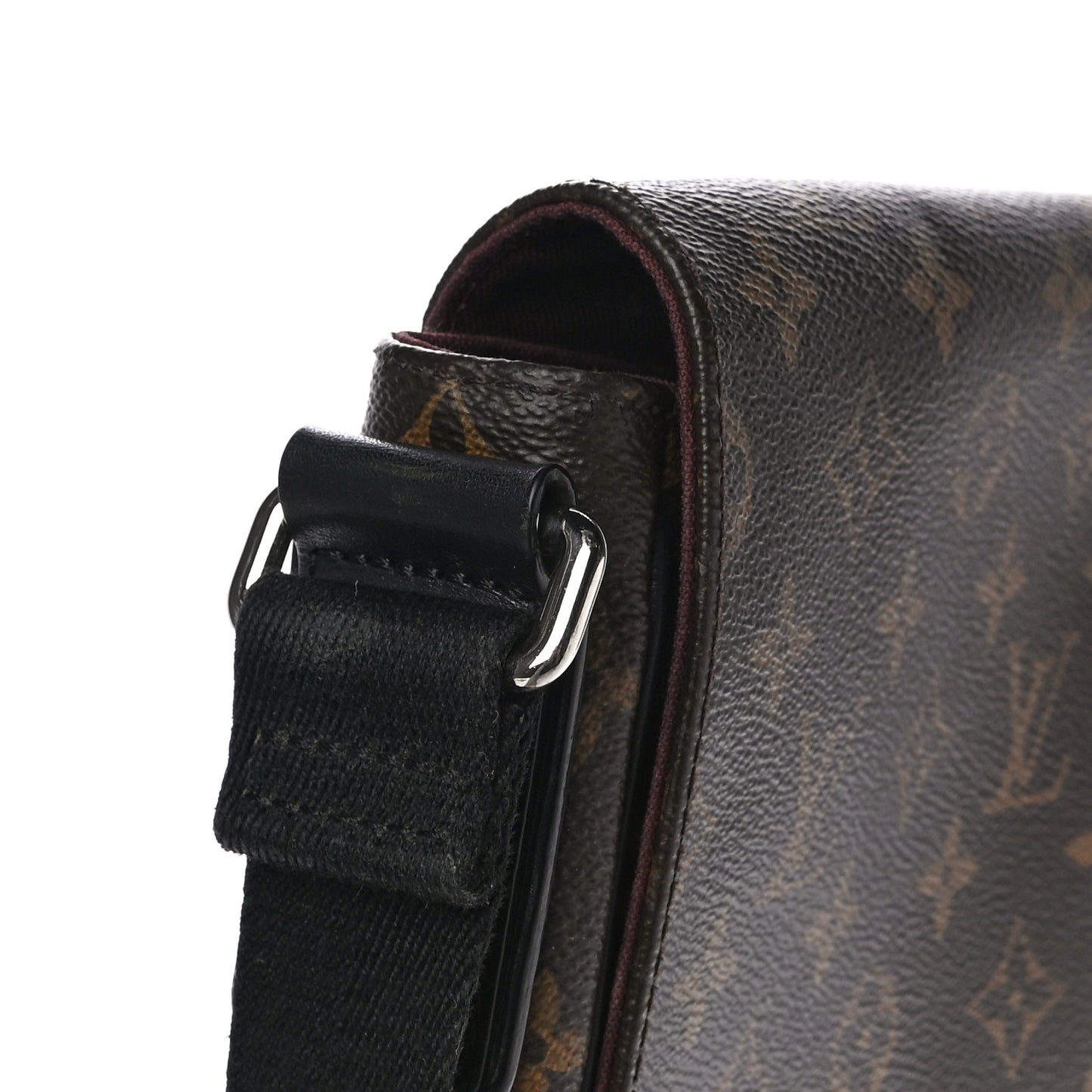 Monogram Macassar District PM