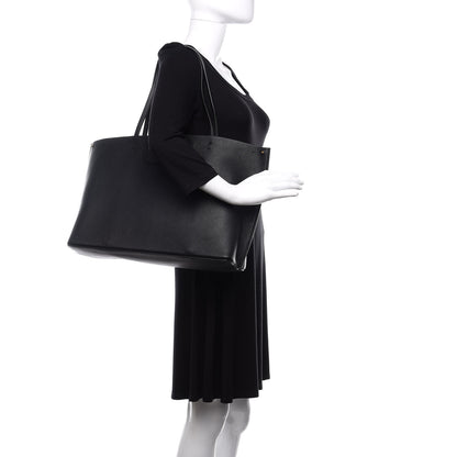 Valentino Garavani Calfskin Large Vlogo Fillme Tote Black 2 of 9