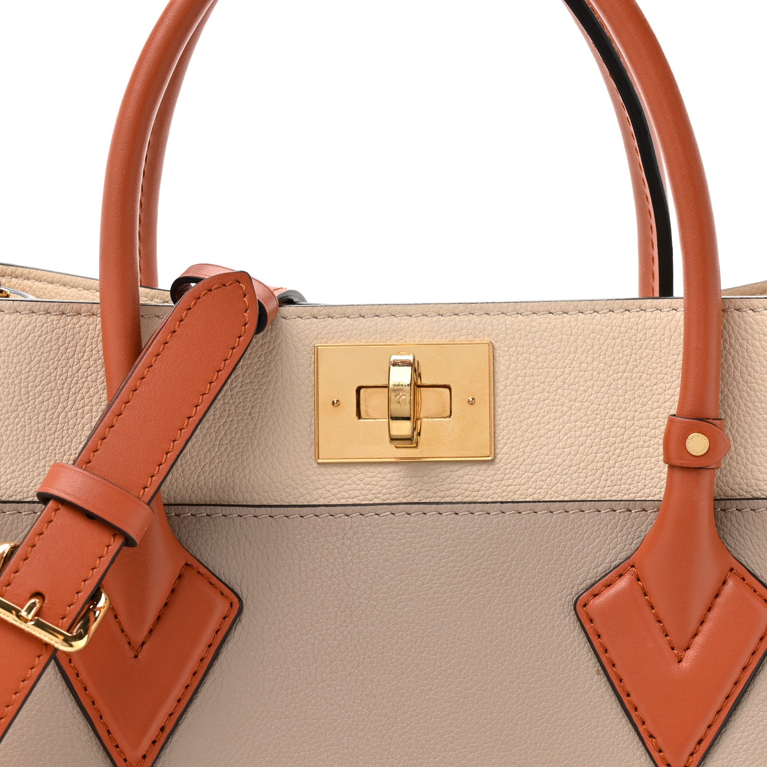 Louis Vuitton Calfskin Monogram Tufting On My Side Galet 7 of 11
