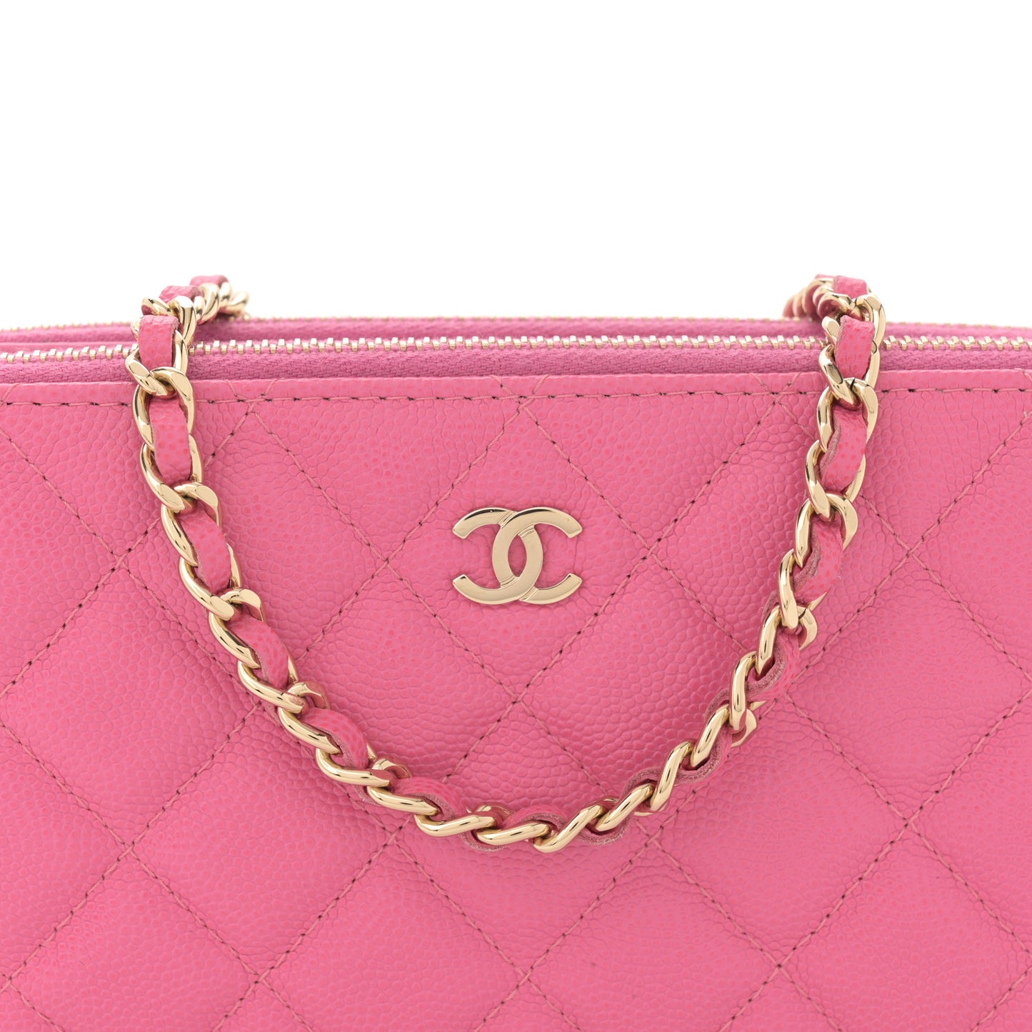 Caviar Quilted Small Clutch With Chain Pink
