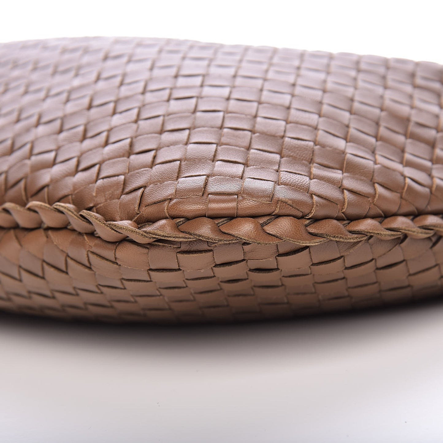 Nappa Intrecciato Medium Veneta Hobo Maple