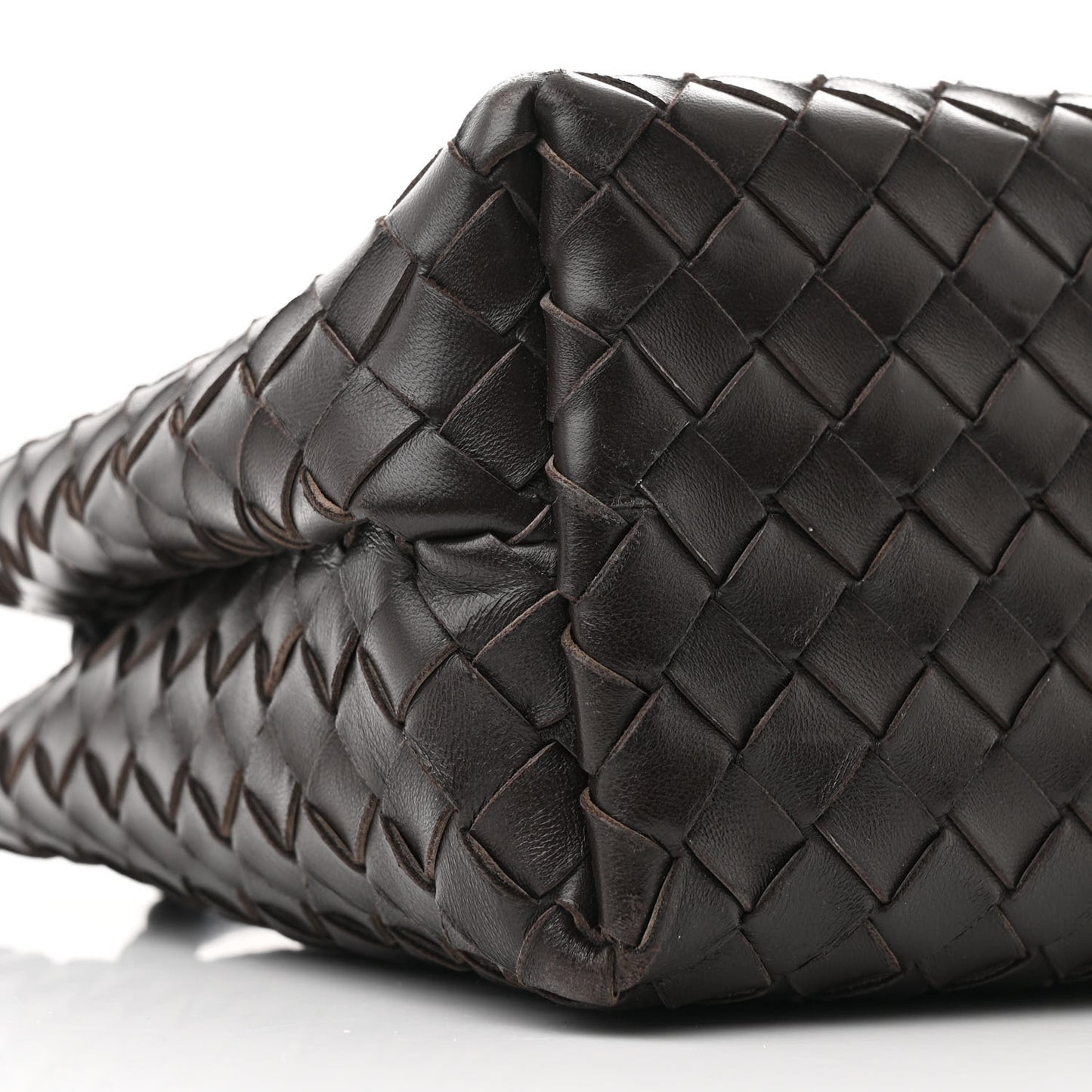 Nappa Intrecciato Medium Andiamo Shoulder Bag Fondant
