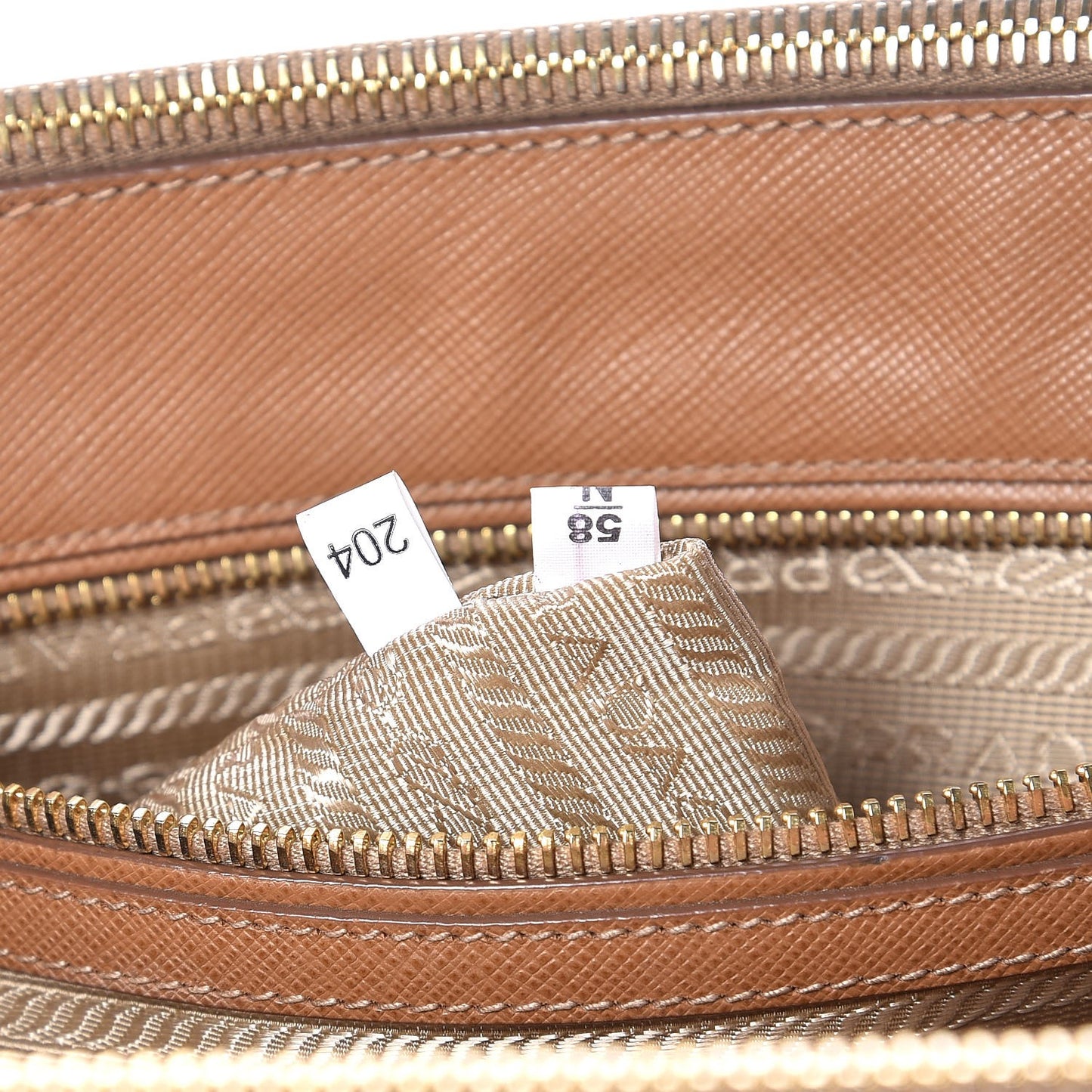 Saffiano Large Galleria Double Zip Tote Caramel