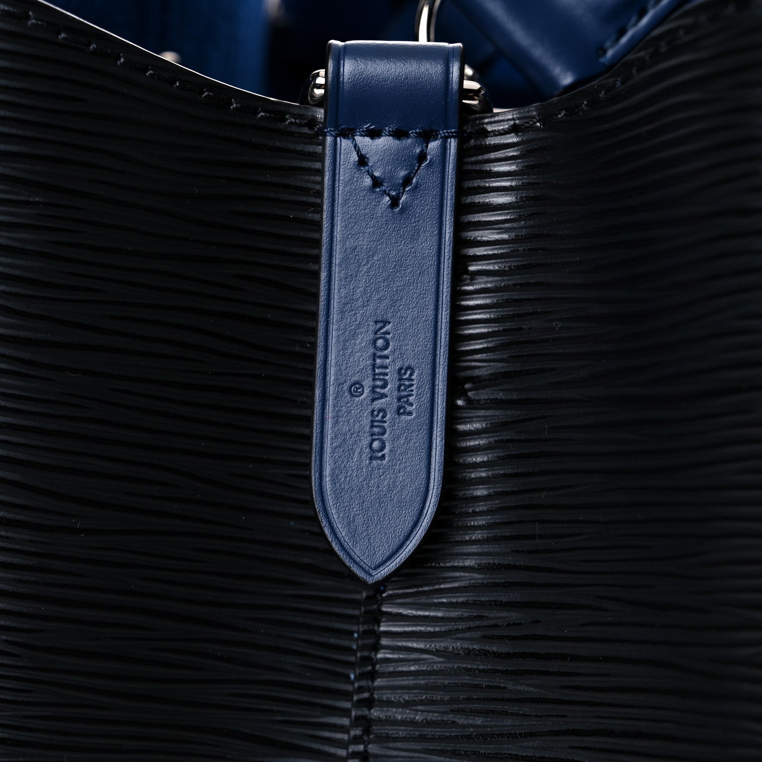 Louis Vuitton Epi NeoNoe Noir 6 of 9