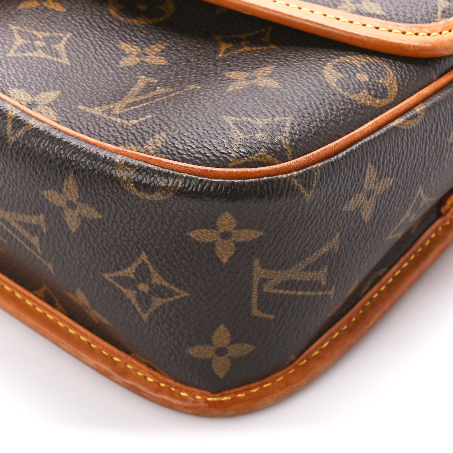 Louis Vuitton Monogram Sologne 9 of 12