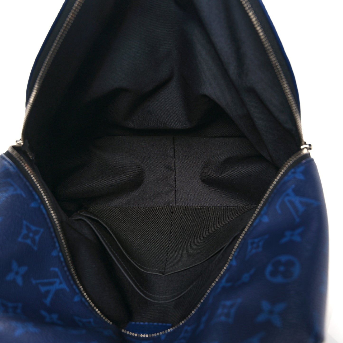 Taiga Monogram Discovery Backpack PM Cobalt