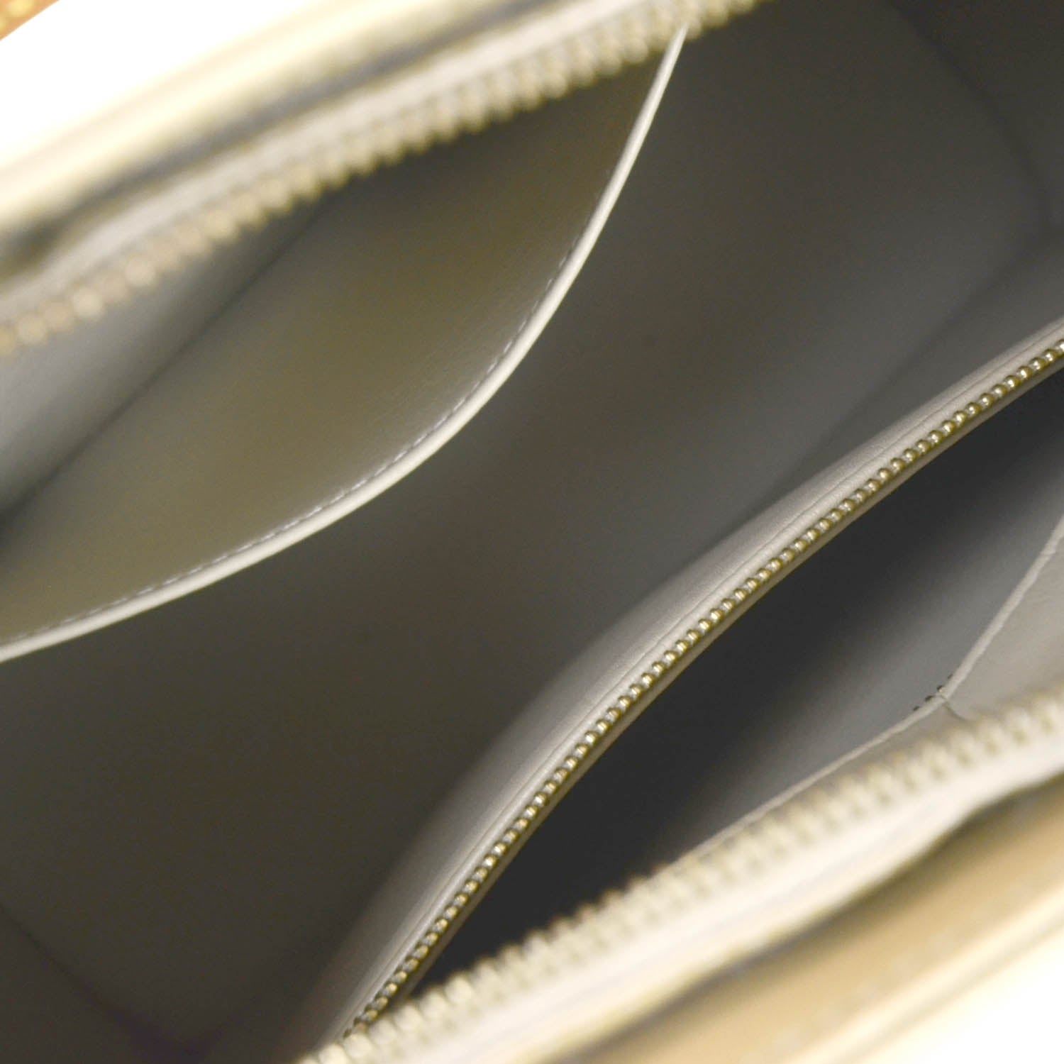 Louis Vuitton Vernis Houston Beige 9 of 12