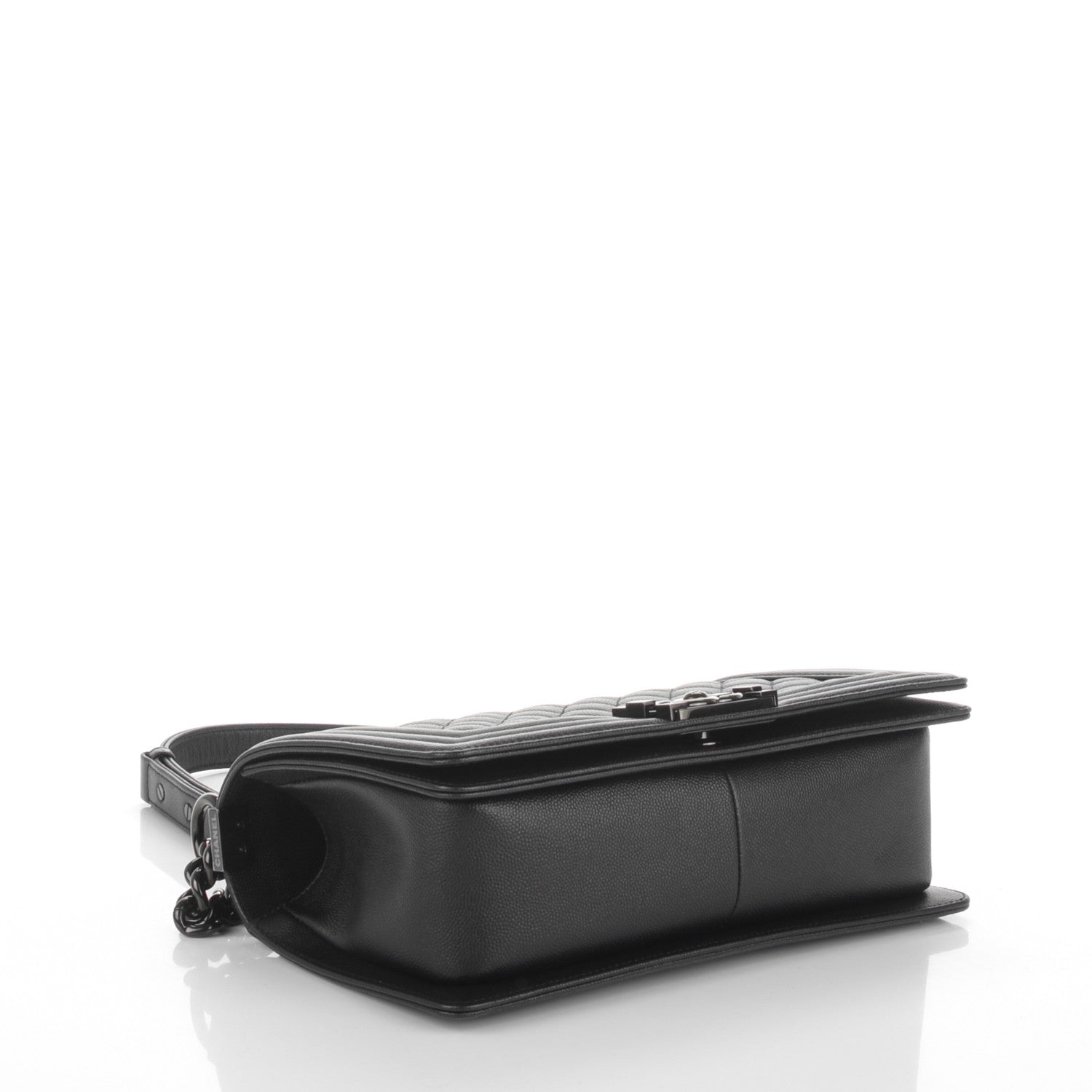 Chanel Caviar Quilted Medium Boy Flap So Black 4 of 7