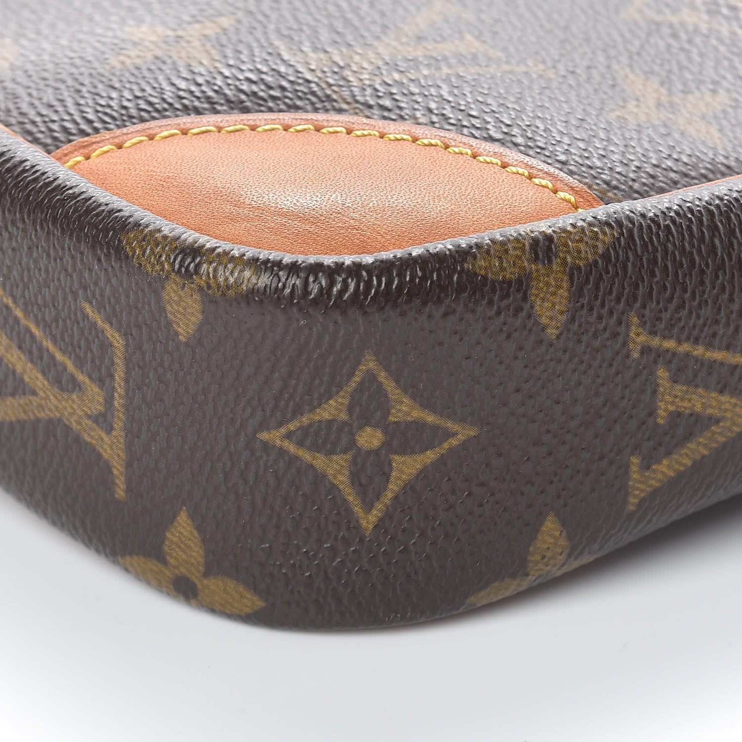 Louis Vuitton Monogram Danube 21 9 of 9
