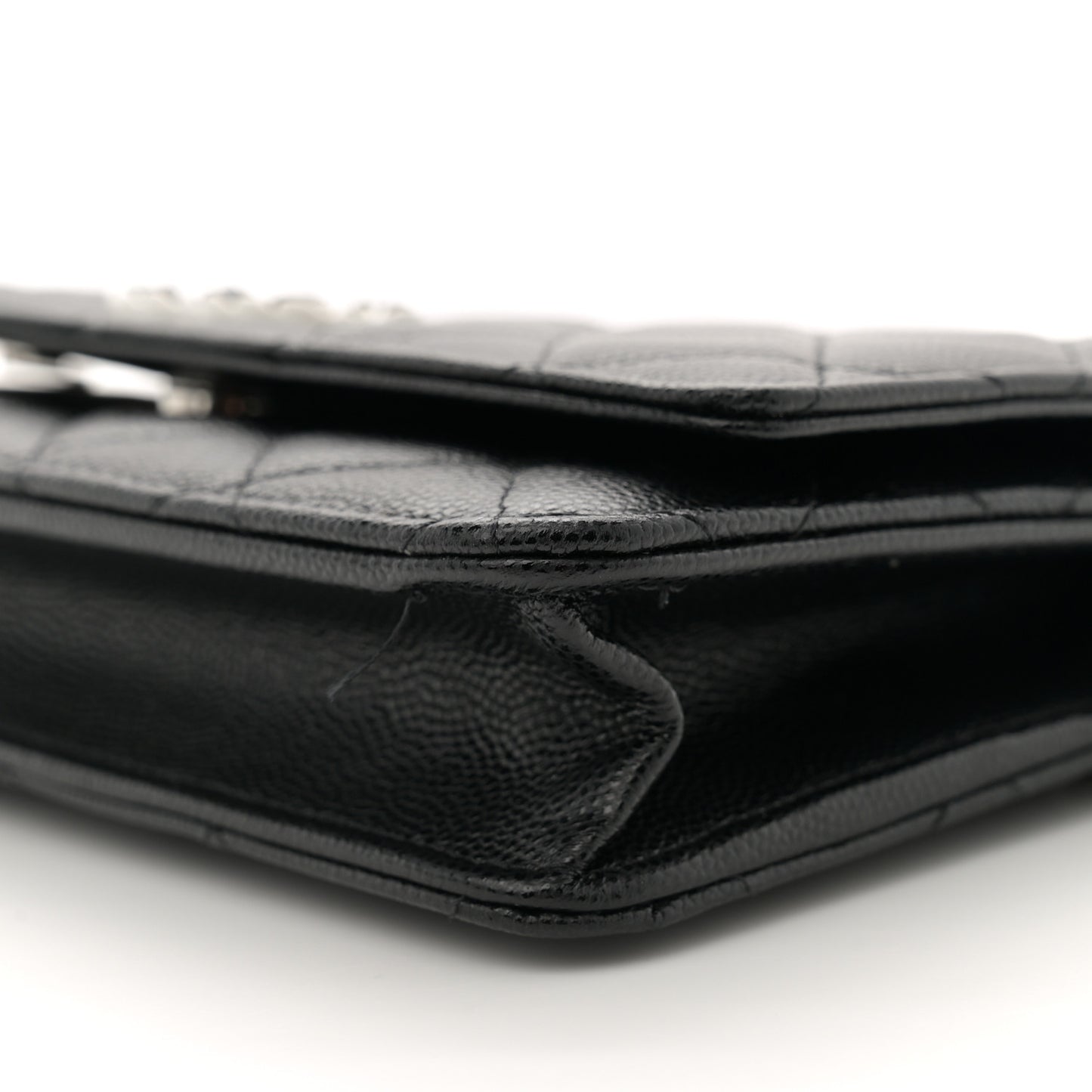 Caviar Quilted Chanel 19 Wallet On Chain WOC Black White