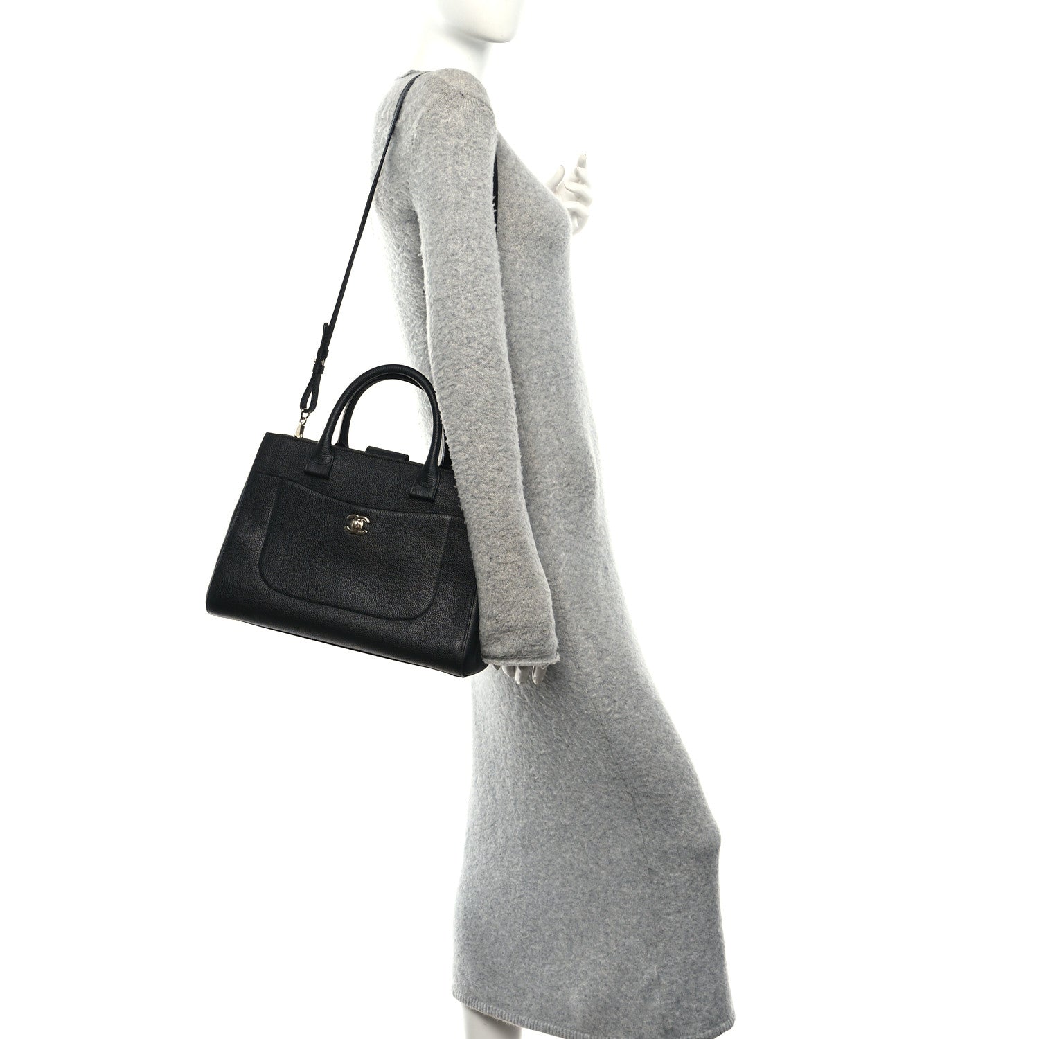 Chanel Grained Calfskin Medium Neo Executive Shopper Tote Black 2 of 10