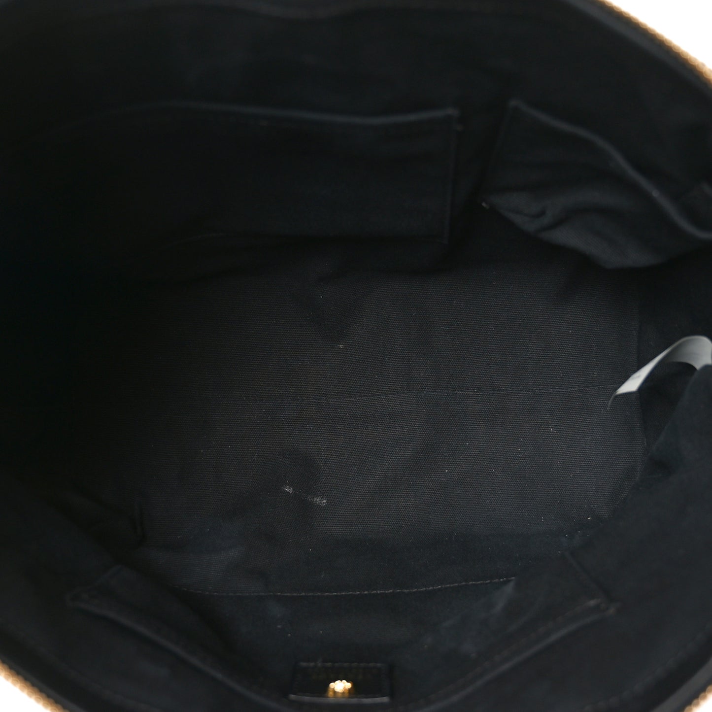 Vitello Medusa Tote Black