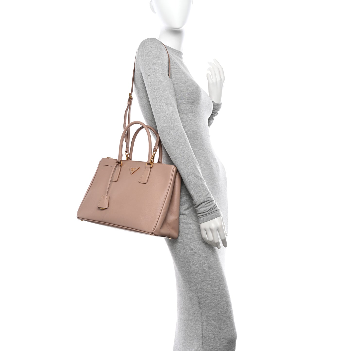 Saffiano Medium Galleria Double Zip Tote Cammeo