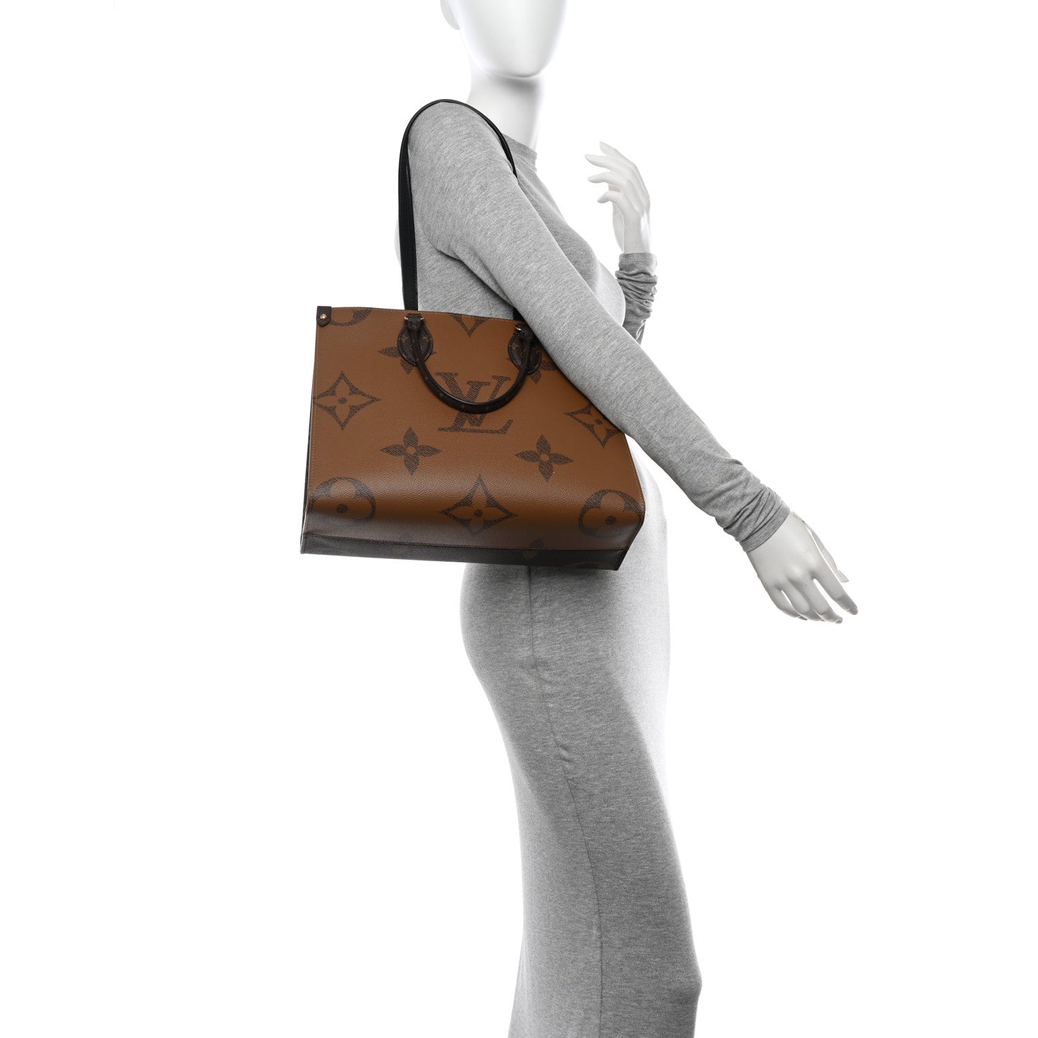 Louis Vuitton Reverse Monogram Giant Onthego MM 3 of 9