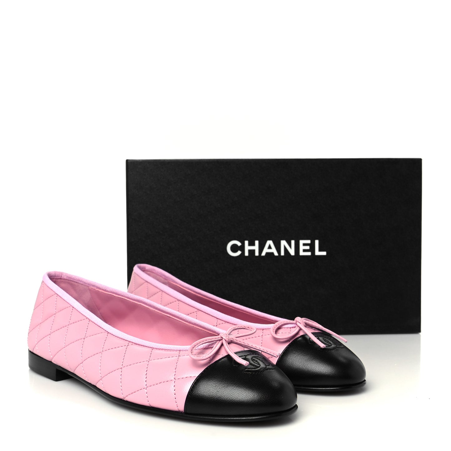 Lambskin Quilted CC Cap Toe Ballerina Flats 39.5 Pink Black