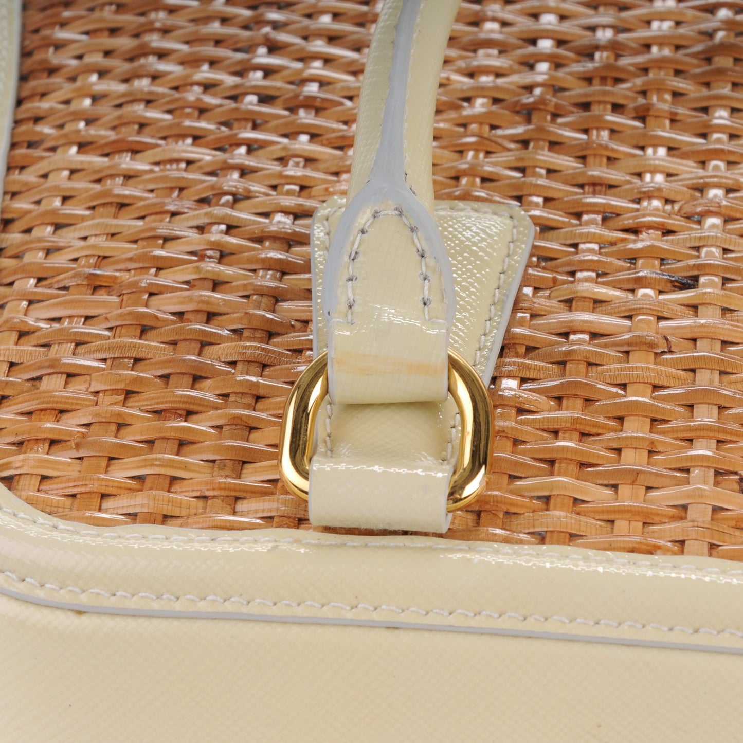 Wicker Saffiano Pyramid Bag Naturale Talco