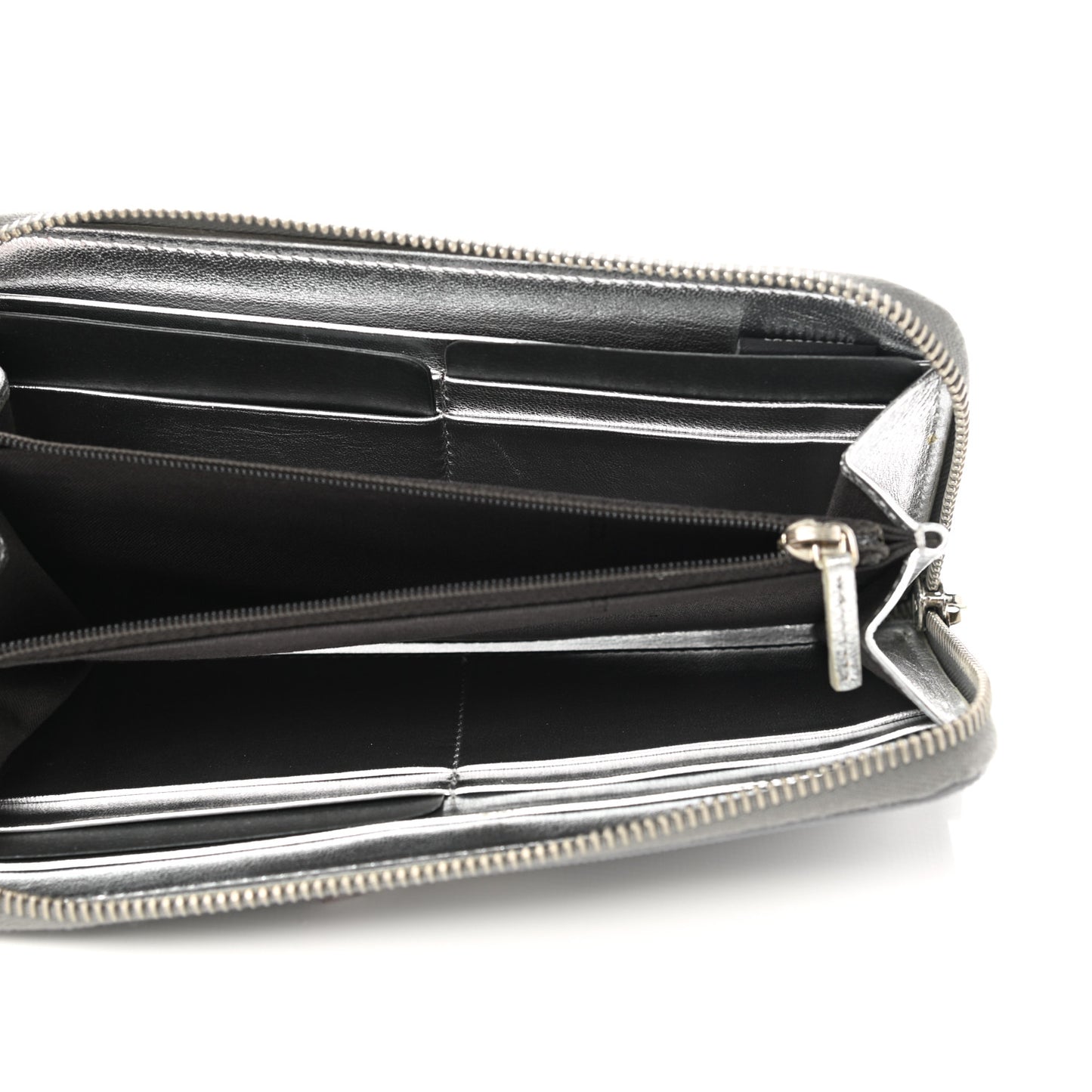 Vitello Lampo Zip Around Wallet Argento