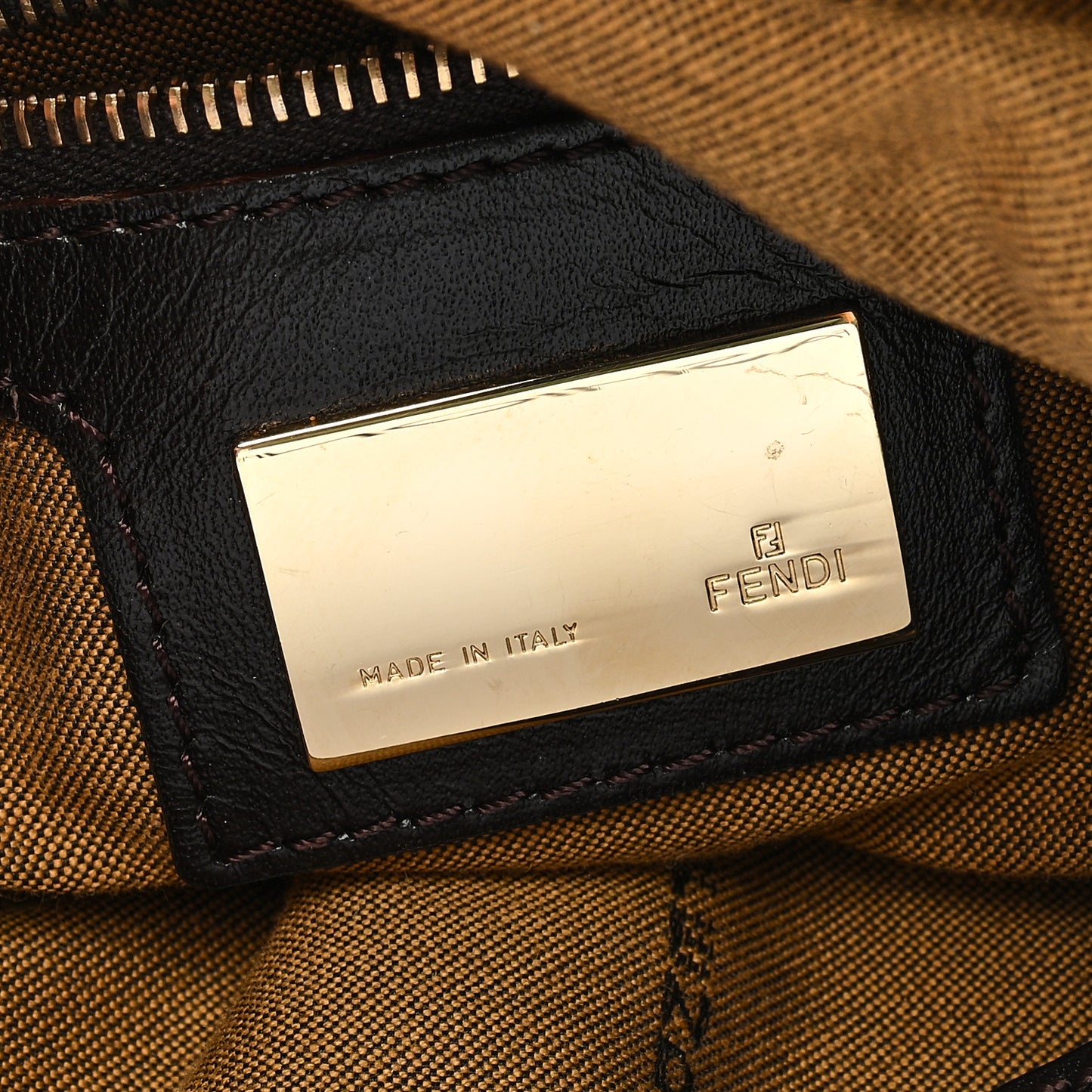 Zucca Small Chef Chain Hobo Tobacco