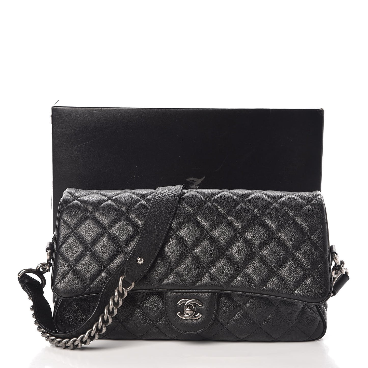 Grained Calfskin Quilted Medium Casual Rock Flap Black