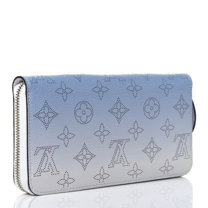 Louis Vuitton Mahina Degrade Zippy Wallet Bleu 2 of 4
